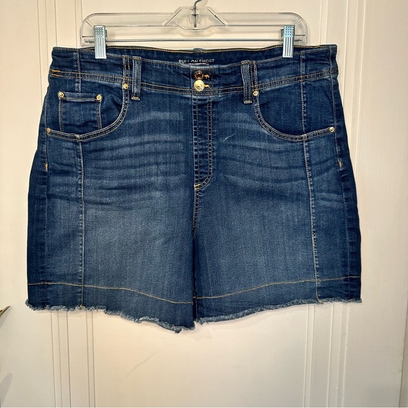 CHICO'S Pull-On Fray Hem Shorts size 2.5 - Picture 1 of 12